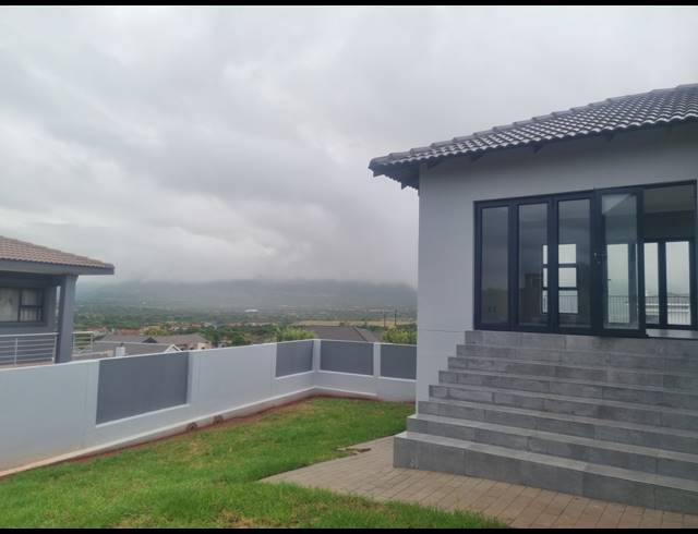 4 BEDROOM HOUSE FOR SALE IN XANADU ECO PARK